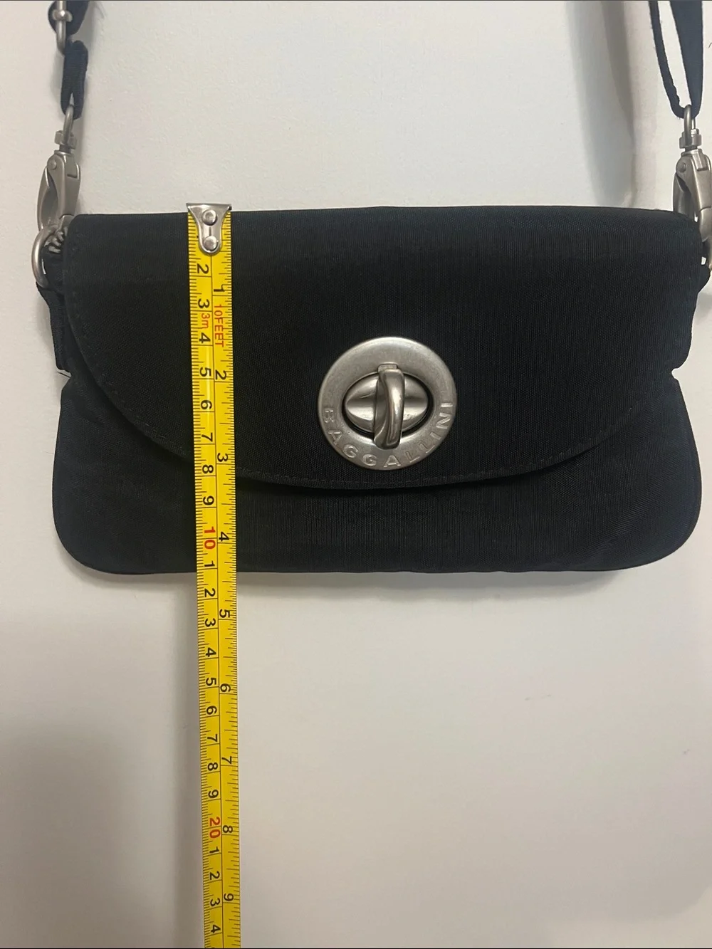 Baggallini Black Shoulder Bag with Silver Turn-Lock - Picture 10 of 10